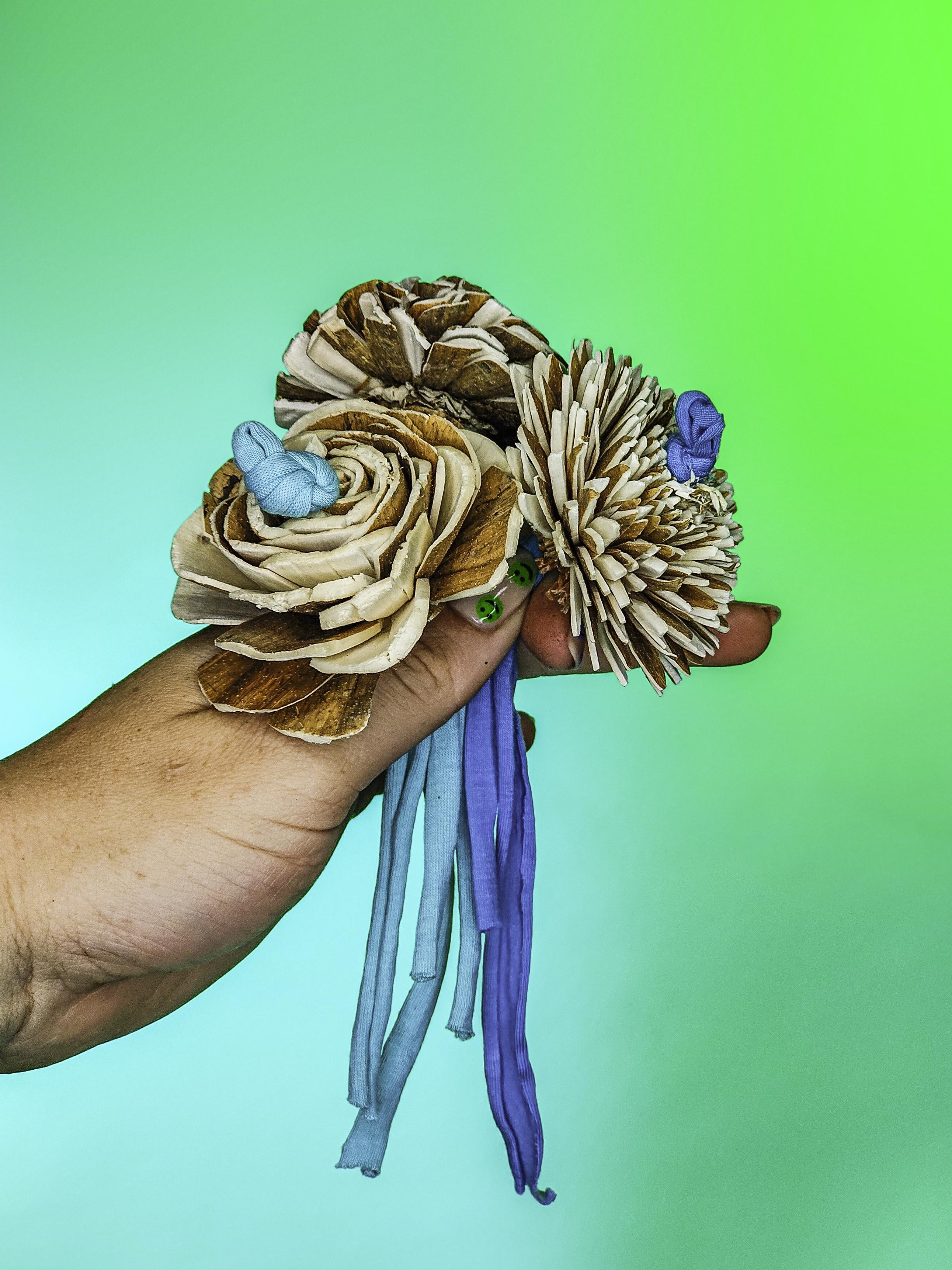 FLOR DE YUCA pequeña