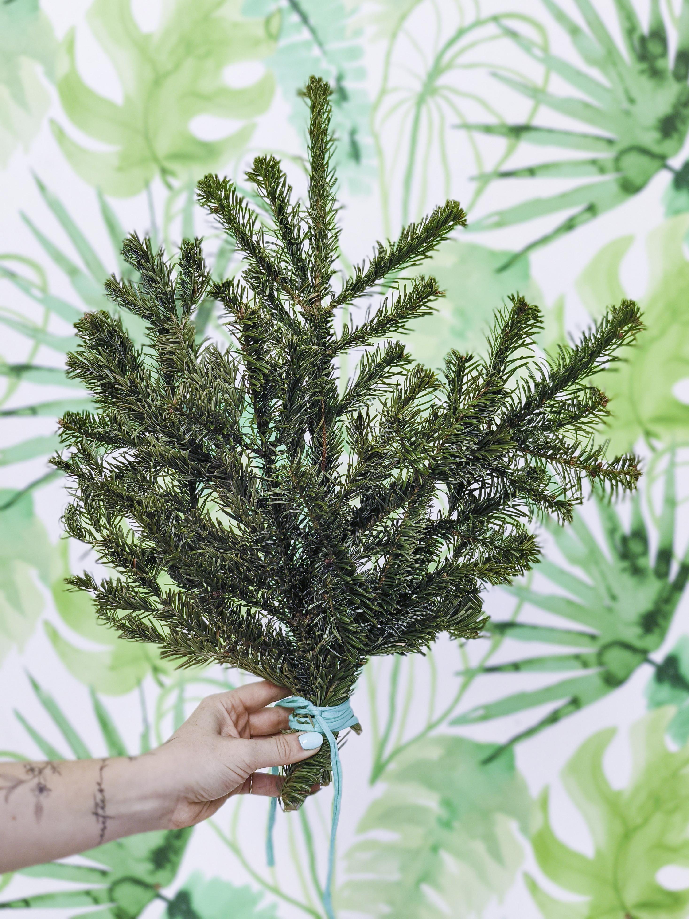 RAMILLETE HOJAS FRESCAS (abeto)