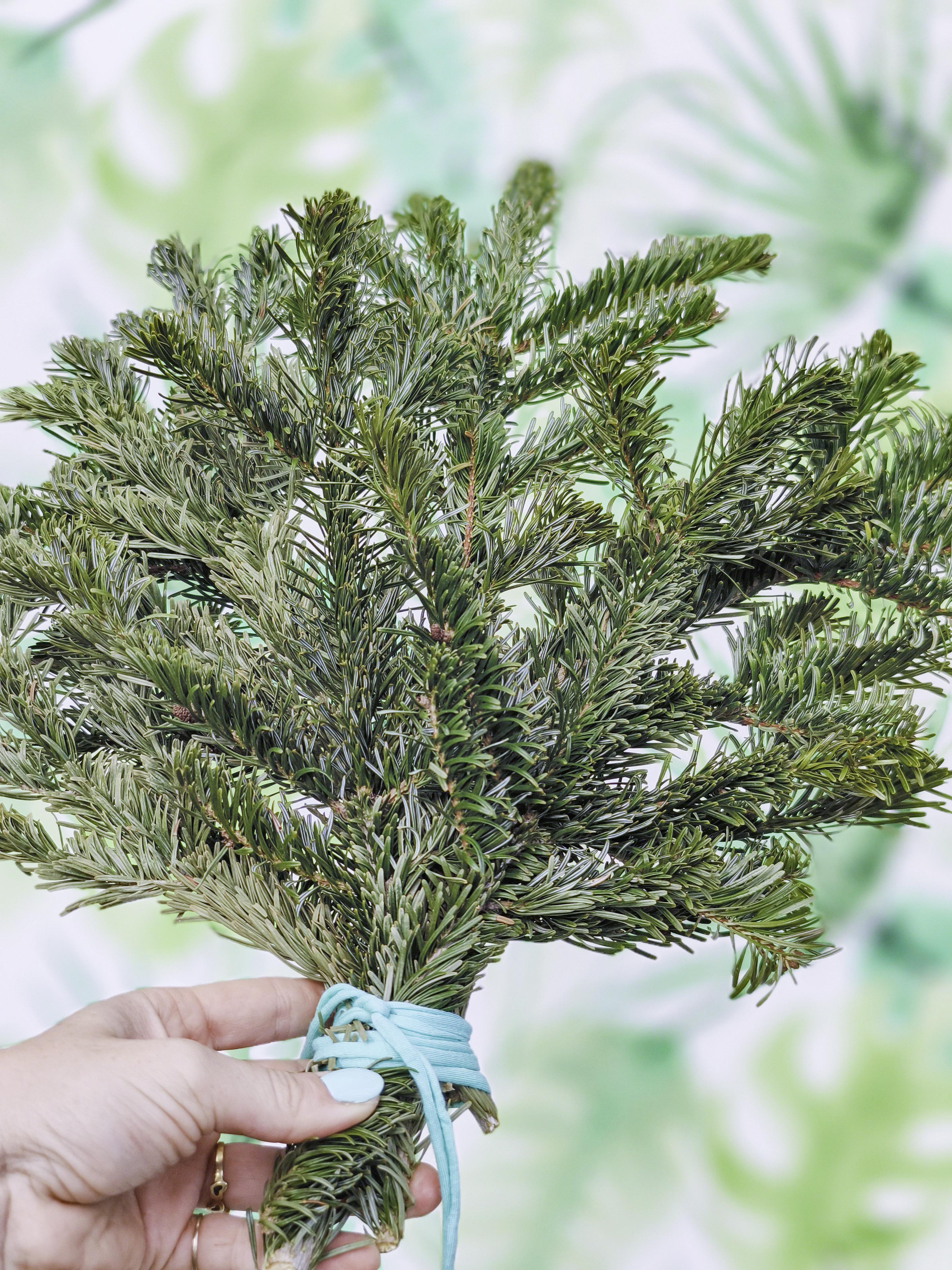 RAMILLETE fresco navideño de Abeto